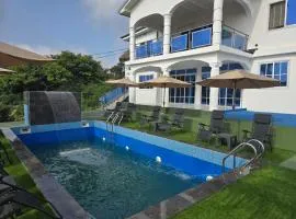 Cape Coast Travellers' Inn