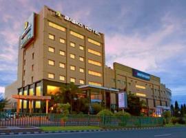 Grand Basko Hotel，位于巴东的酒店