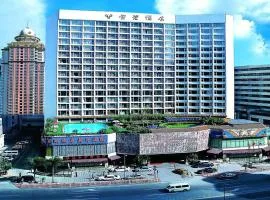 Golden Lustre Hotel