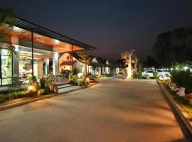 Phakawan Hotel