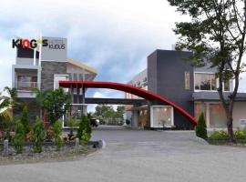 Hotel Kings Kudus，位于Kudus的酒店