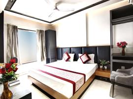 Hotel Applewood Palace - Near Delhi International Airport With - free Airport Drop