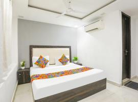 Comfy Stay Hotels 2nd Floor，位于新德里Greater Kailash 1的酒店