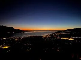 Swiss Chalet - Mountain and Lake View