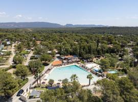 Camping RCN Domaine de la Noguière，位于勒米伊的酒店