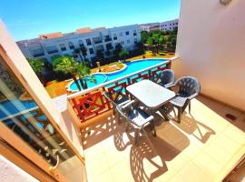 R&eacute;sidence Yasmine Sa&iuml;dia，位于萨伊迪耶的带泳池的酒店