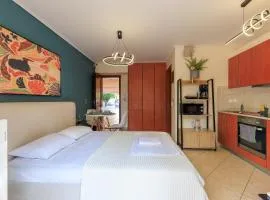 Aiolos GLYFADA super lux apartment