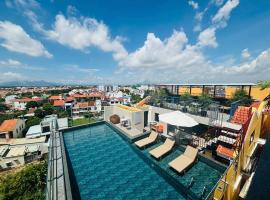 Hoi An Babylon Riverside Hotel & Spa，位于会安凯超的酒店