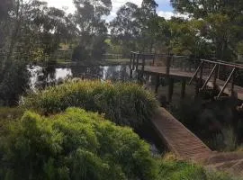 Bairnsdale - Granite Creek Stays