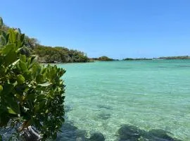 Villa Cotzot pieds dans l'eau