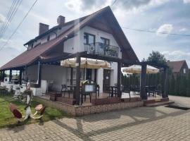 Tawerna Portowa，位于Uraz的酒店