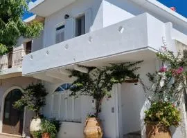 Maison de village Mona