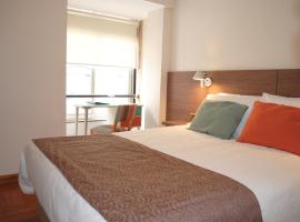 圣卢西亚酒店，位于圣地亚哥的酒店