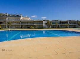 Greice Homes-Apartamento 2 quartos, Monte da Balaia, Olhos de Água, Albufeira，位于奥霍斯德古阿的酒店