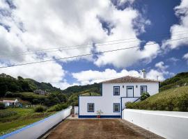 Casa Azul da Corisca，位于São Lourenço的别墅