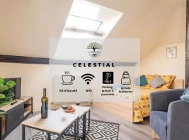 Celestial - GOLDEN TREE - WIFI - 20min St-Croix & Center Parcs，位于萨尔堡的酒店