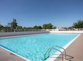 Studio piscine partagée