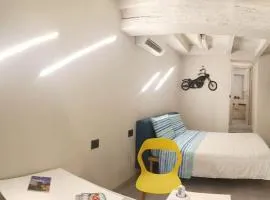 A due passi dal castello