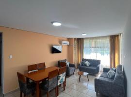 Departamento Confort y Seguridad en Exclusiva Zona de Piura, Frente a Parque y Cerca de Todo，位于皮乌拉的酒店