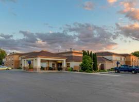 Best Western Davison Inn，位于Davison的酒店