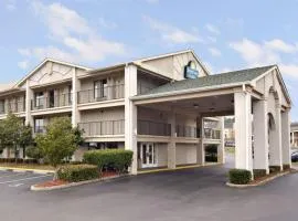 Days Inn & Suites by Wyndham Mobile