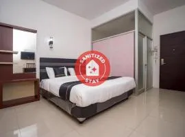 OYO 2695 D'es Guest House