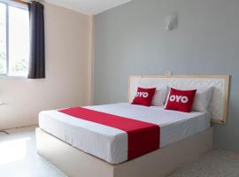 OYO 674 Greenery Home