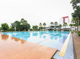 OYO 3247 Afira Rooms Aeropolis，位于Teko的酒店