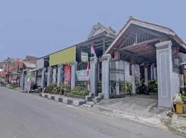 OYO 90543 An-nur Guest House Syariah