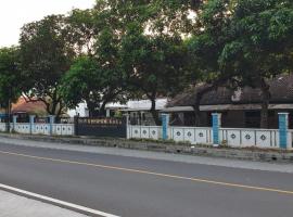 OYO 92590 Wisma Bhayangkara & Diving Club，位于Situbondo的酒店