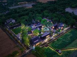 桐乡原舍濮院酒店，位于Lutou的酒店