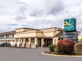 Quality Inn，位于拉特兰的酒店