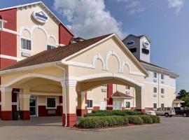 Suburban Extended Stay La Place，位于拉普拉斯的酒店