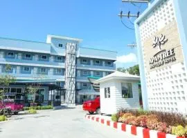 APA-TREE Boutique Hotel