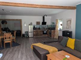 Ferienwohnung zum Hühnerstall，位于Förbau的酒店