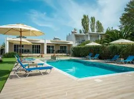 Nancy's budget villa with pool & Jacuzzi by "elite"