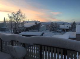 House on top of Kiruna，位于基律纳的酒店