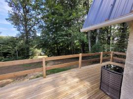 Tiny House - Mas du Lac，位于讷维克的酒店