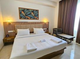 Prosland Hotel，位于Tirūr的酒店