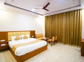 Goroomgo Hotel Shanta Inn Lucknow- Couple Friendly - Excellent Customer Service