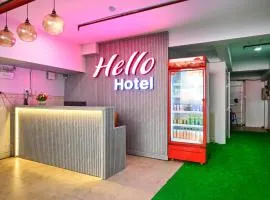 Hello Hotel - Trung Sơn