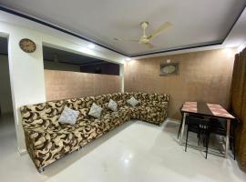 AL-MANAL 401 Deluxe Suite Rooms 3BHK，位于Bhatkal的酒店