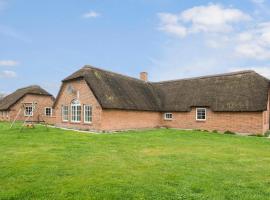 Amazing Home In Ulfborg With Sauna，位于乌尔夫堡的酒店