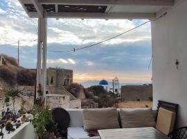 Mythos Traditional Stonehouse，位于卡马利的酒店