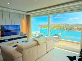 Luxury Living - Seafront Haven in Sliema - Malta