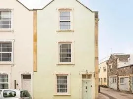 Three Storey Clifton Town House