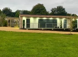 The Orchard Retreat