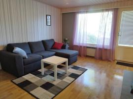 SAGA Modern Apartment with 24-7 Check-in，位于克里斯蒂娜城的酒店