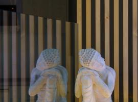 Atarassia suite luxury，位于里奥马哲雷的豪华酒店