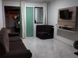 Casa proximo a praia na rua da choperia